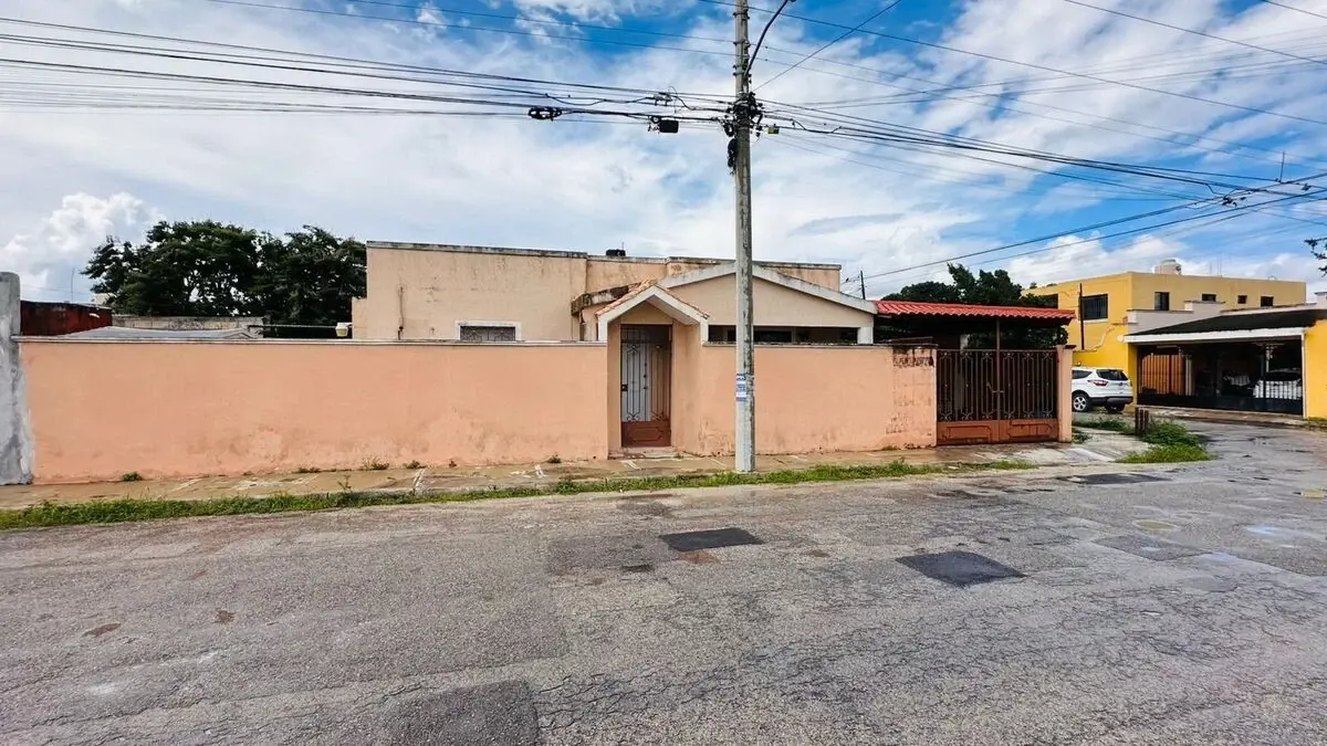 Casa en venta en Francisco de Montejo, Mérida — foto 1 de 13