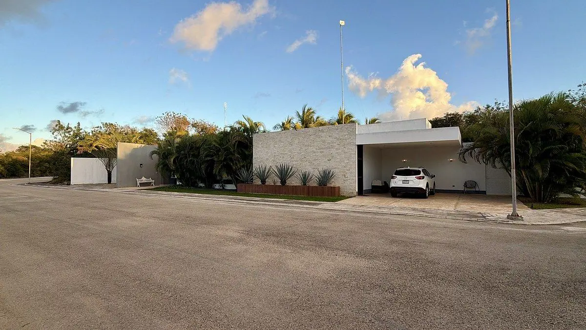 Casa en venta en Komchen, Mérida — foto 1 de 38