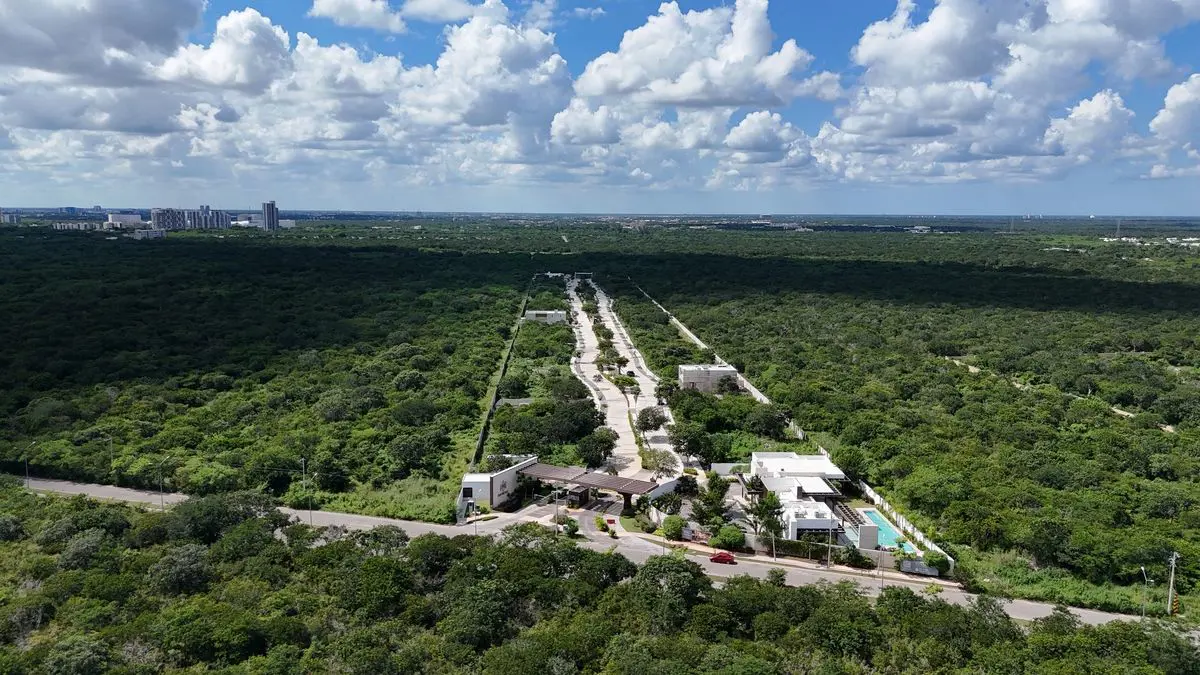Terreno en venta en Tixcuytun, Mérida — foto 1 de 33