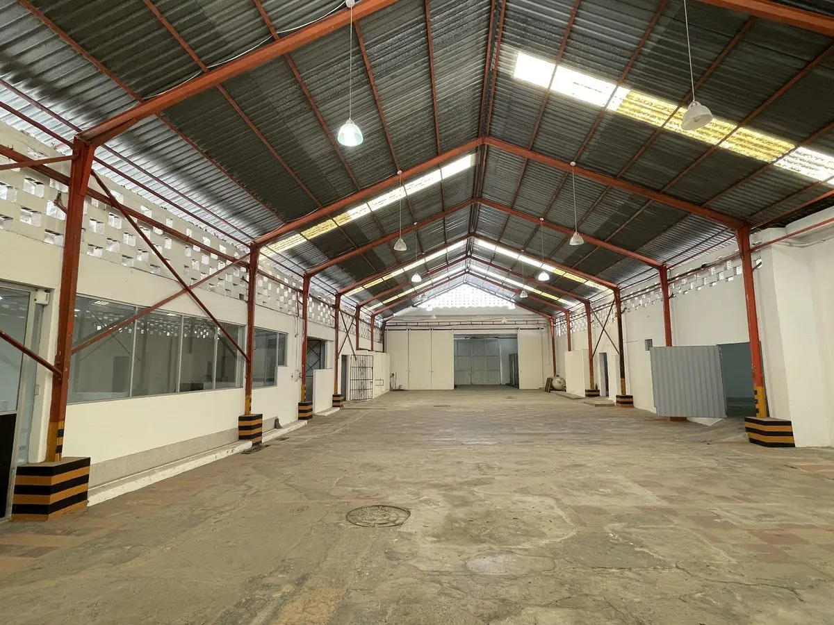 Bodega en renta en Merida Centro, Mérida — foto 1 de 50
