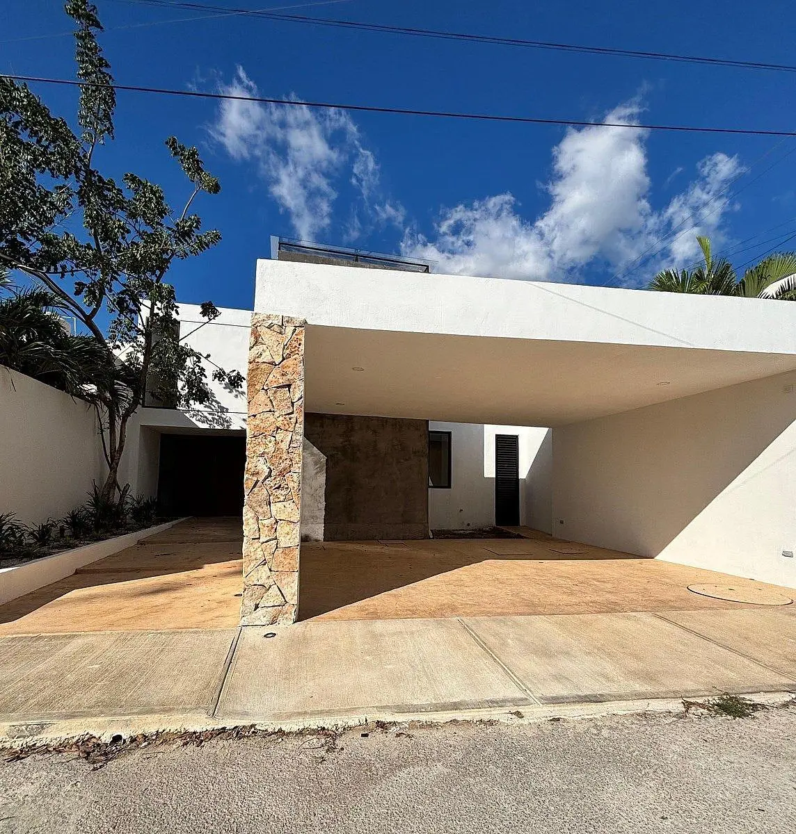 Casa en venta en Sodzil Norte, Mérida — foto 1 de 36