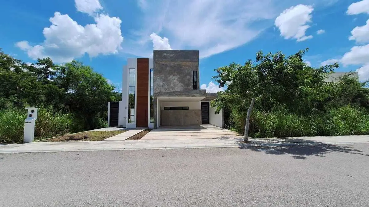 Casa en venta en Kikteil, Mérida — foto 1 de 41