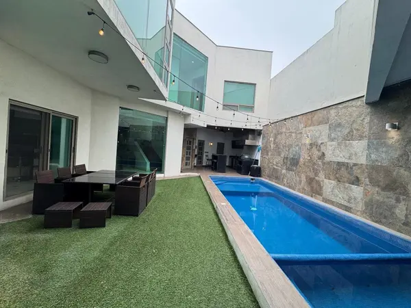 Casa en venta en Cumbres Elite 8vo Sector, Monterrey — foto 2 de 42