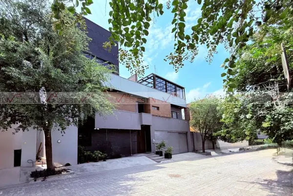 Casa en venta en Porto Cumbres, García — foto 2 de 41