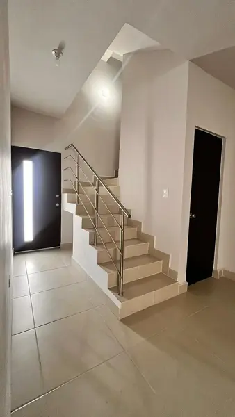 Casa en renta en Ápice Tres, Santa Catarina — foto 3 de 39