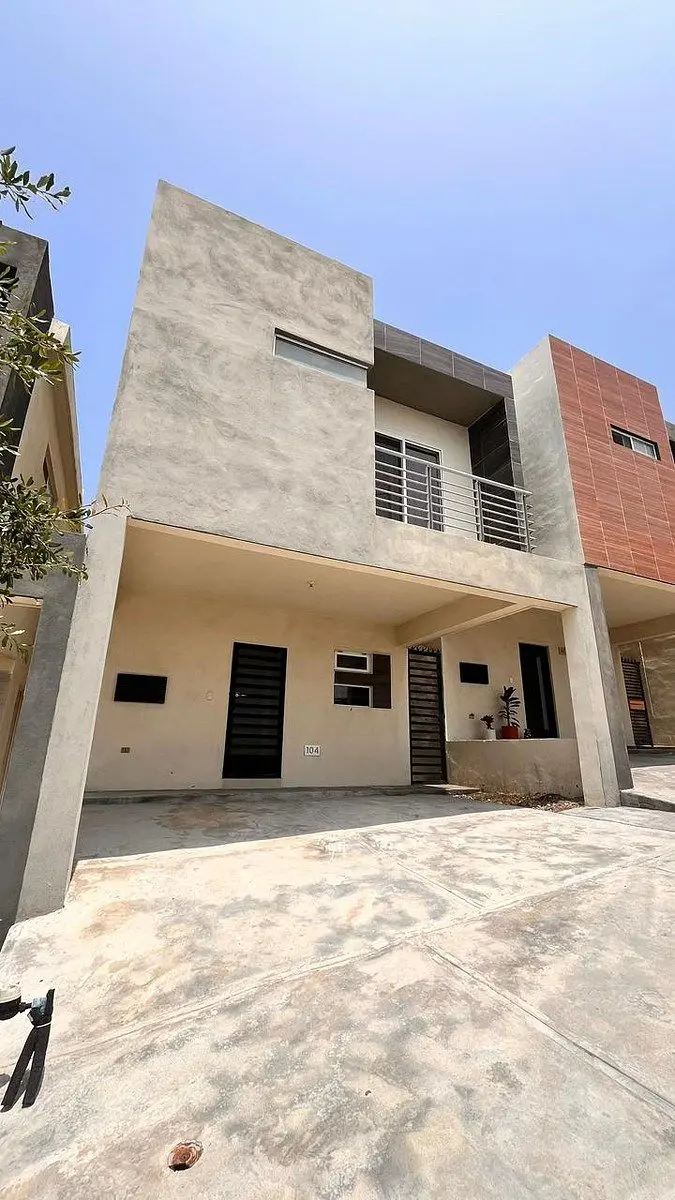 Casa en renta en Ápice Tres, Santa Catarina — foto 1 de 39