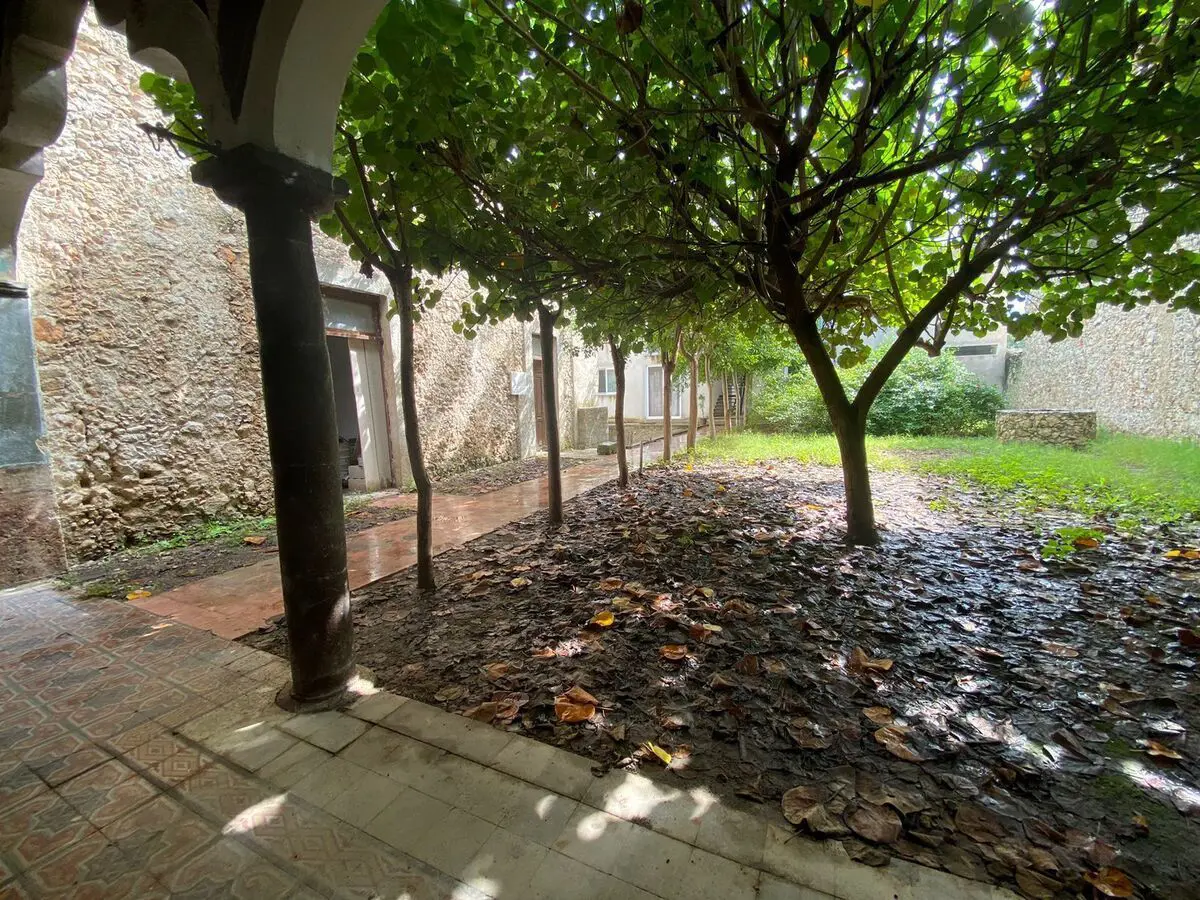 Edificio en venta en Merida Centro, Mérida — foto 1 de 35