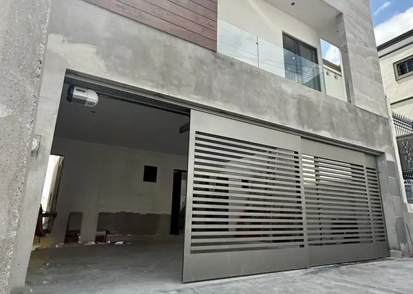 Casa en venta en Pedregal la Silla 1 Sector, Monterrey — foto 2 de 19