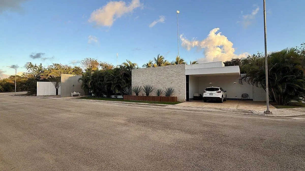 Casa en venta en Komchen, Mérida — foto 1 de 38