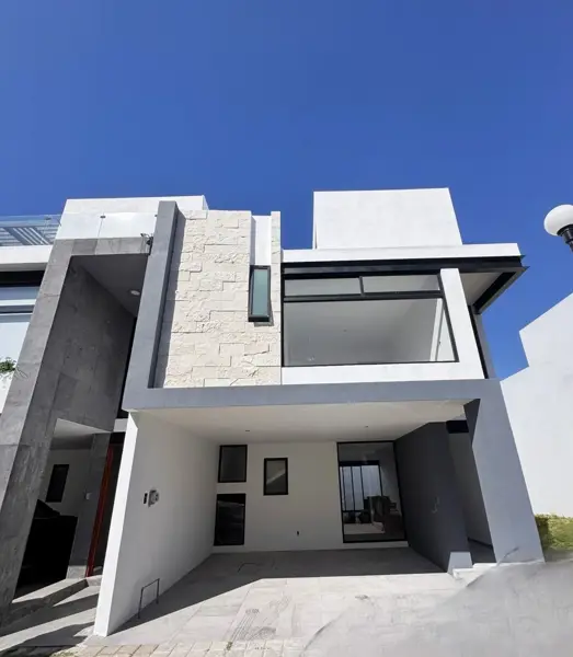 Casa en venta NUEVA en el Barreal por la Recta y UDLAP