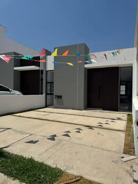 Casa en venta en Jardines del Llano, Villa de Álvarez — foto 2 de 12