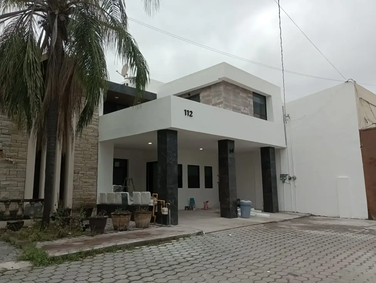 Departamento en renta en Mirasierra, San Pedro Garza García — foto 1 de 8