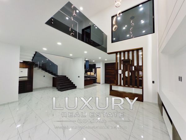 Casa en venta en Residencial Esmeralda Norte, Colima — foto 2 de 24
