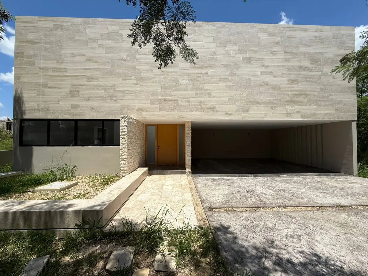 Casa en venta en Yucatán Country Club, Mérida — foto 1 de 28