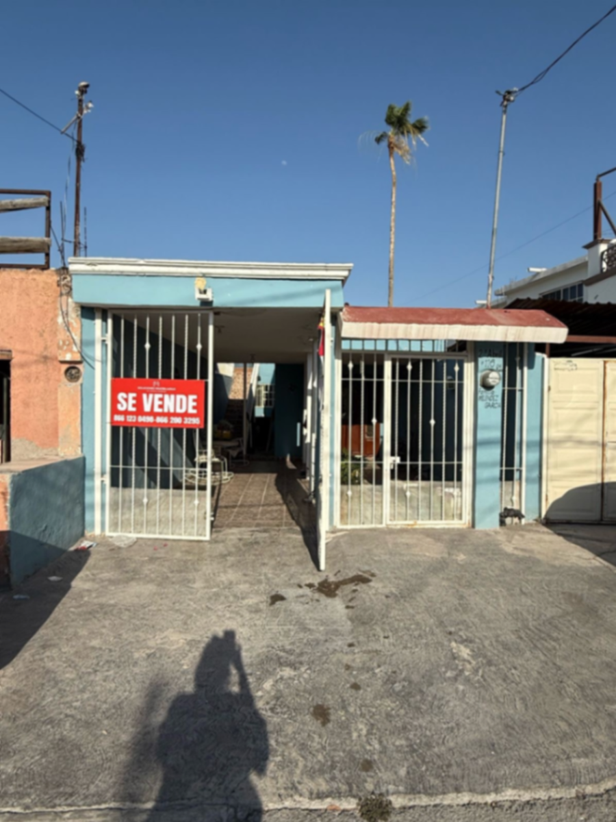 Casa en venta en El Pueblo, Monclova — foto 1 de 23