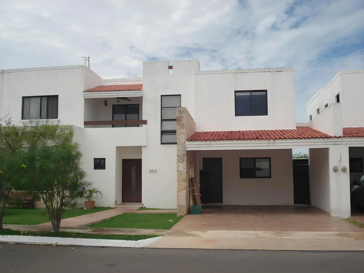 Casa en renta en Cocoyoles, Mérida — foto 1 de 17