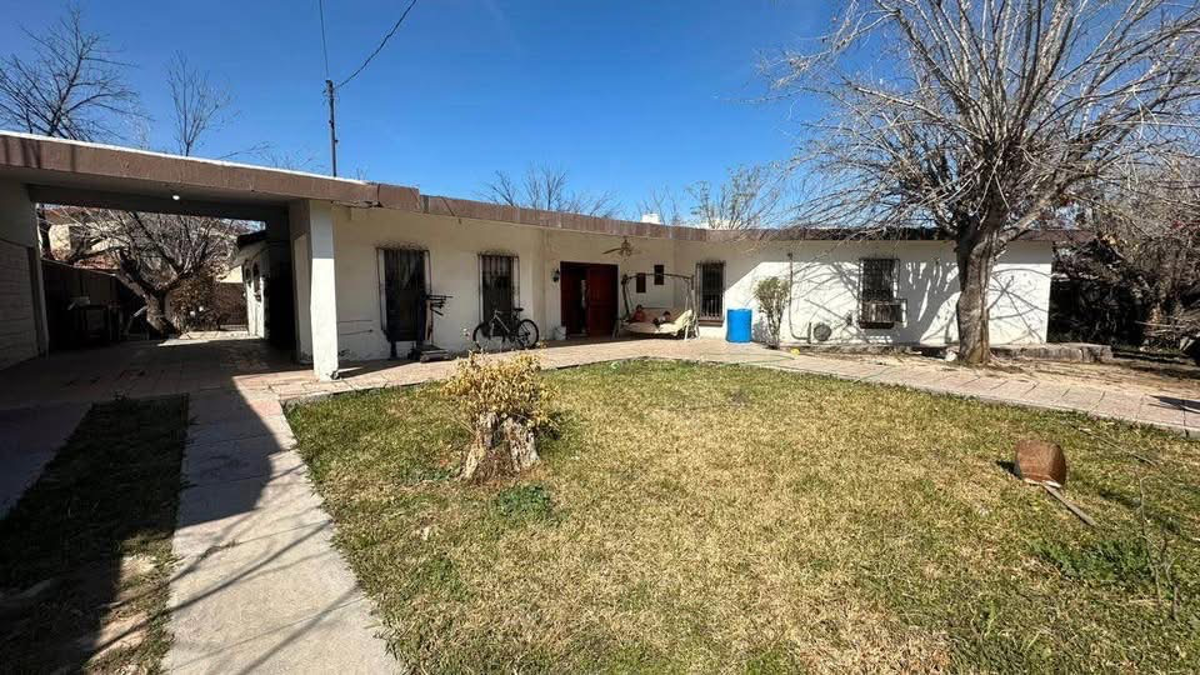 Casa en venta en La Salle, Monclova — foto 1 de 16