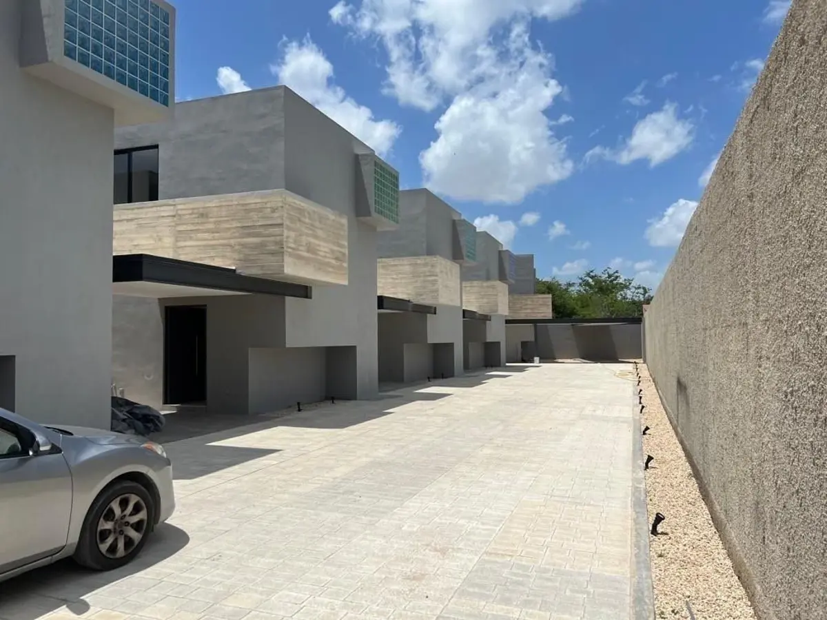 Casa en renta en Temozon Norte, Mérida — foto 1 de 18