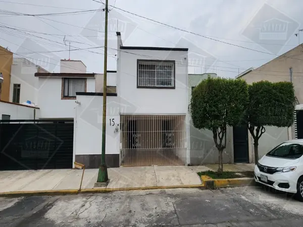 CASA EN RENTA COL. LOMAS ESTRELLA IZTAPALAPA