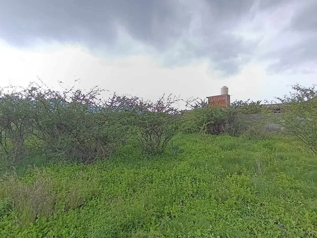 Terreno en venta en Manantiales del Parian, Morelia — foto 1 de 3