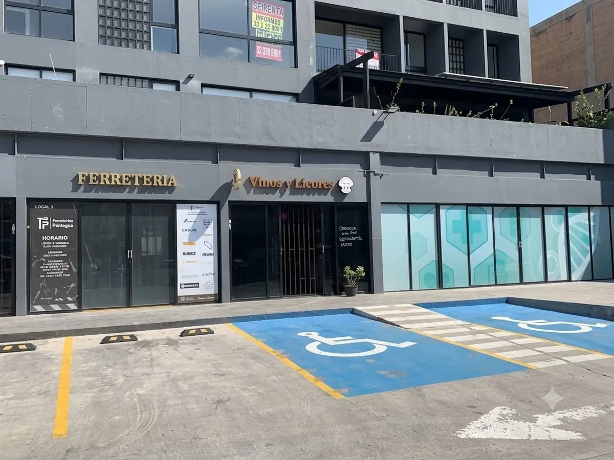 Local en venta en Valle Imperial, Zapopan — foto 1 de 4