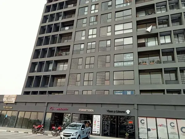 Local en venta en Valle Imperial, Zapopan — foto 3 de 4