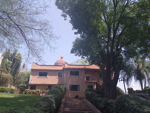 Casa en venta en Lomas de Atzingo, Cuernavaca — foto 2 de 14