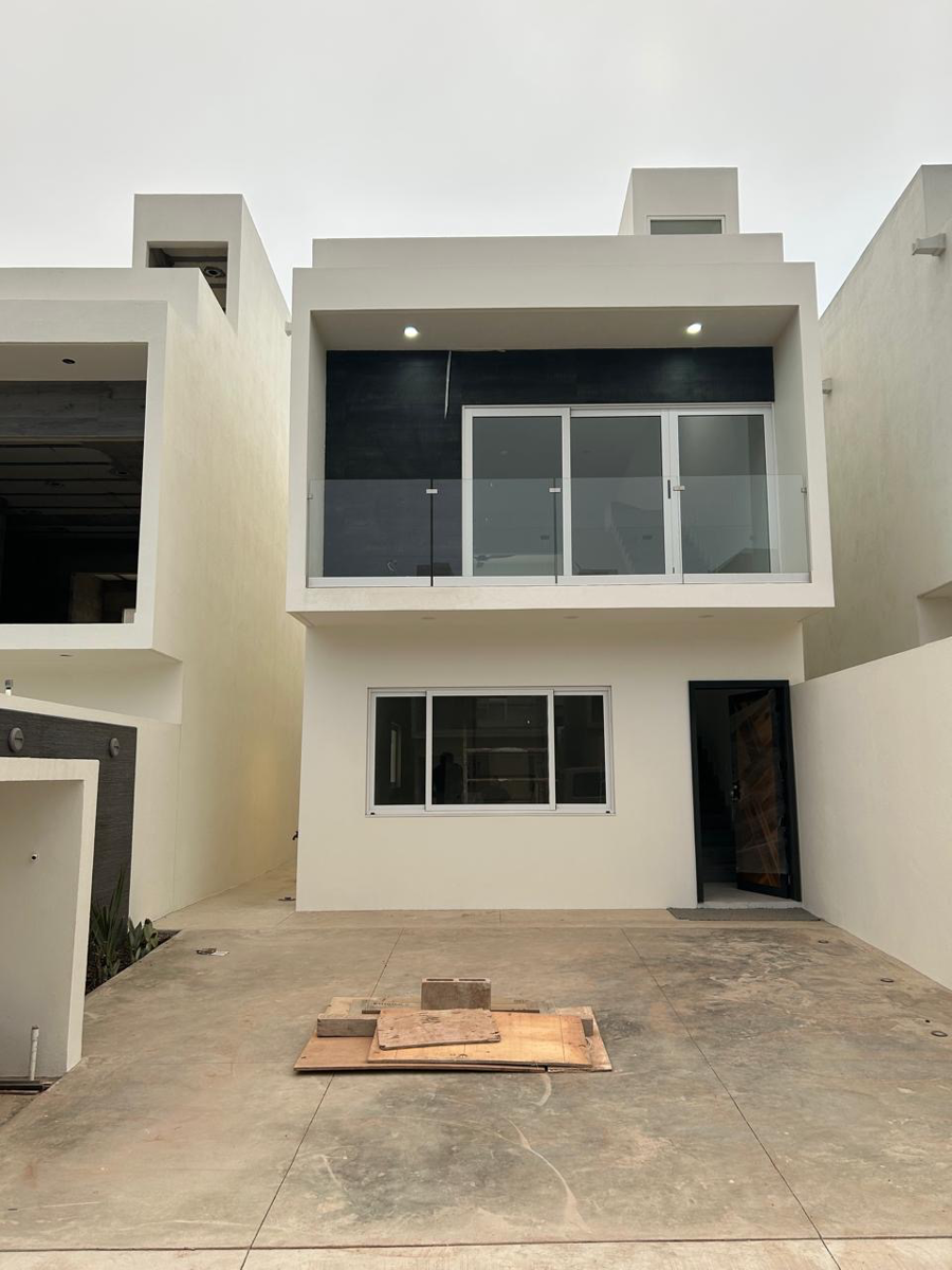 Casa en venta en Punta Azul, Playas de Rosarito — foto 1 de 11