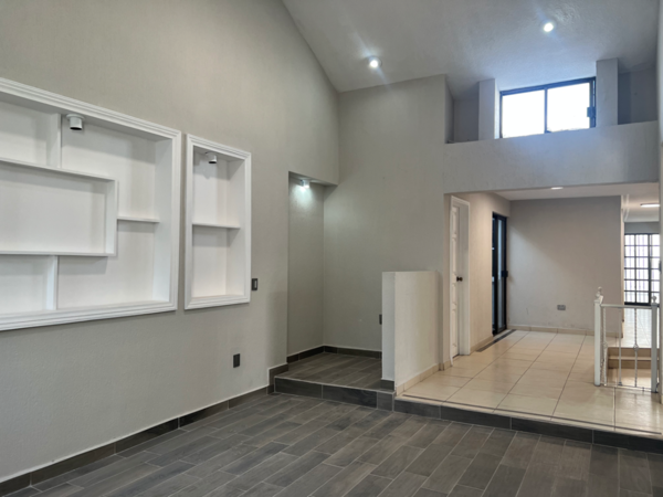 Casa en renta en Alpes Norte, Saltillo — foto 2 de 23