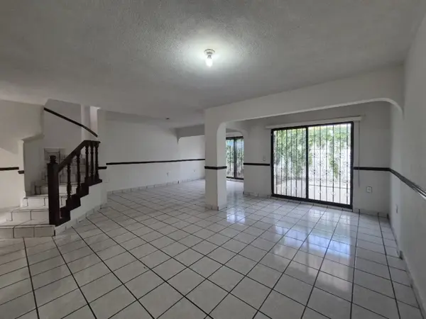 Casa en venta en Saltillo Centro, Saltillo — foto 3 de 15