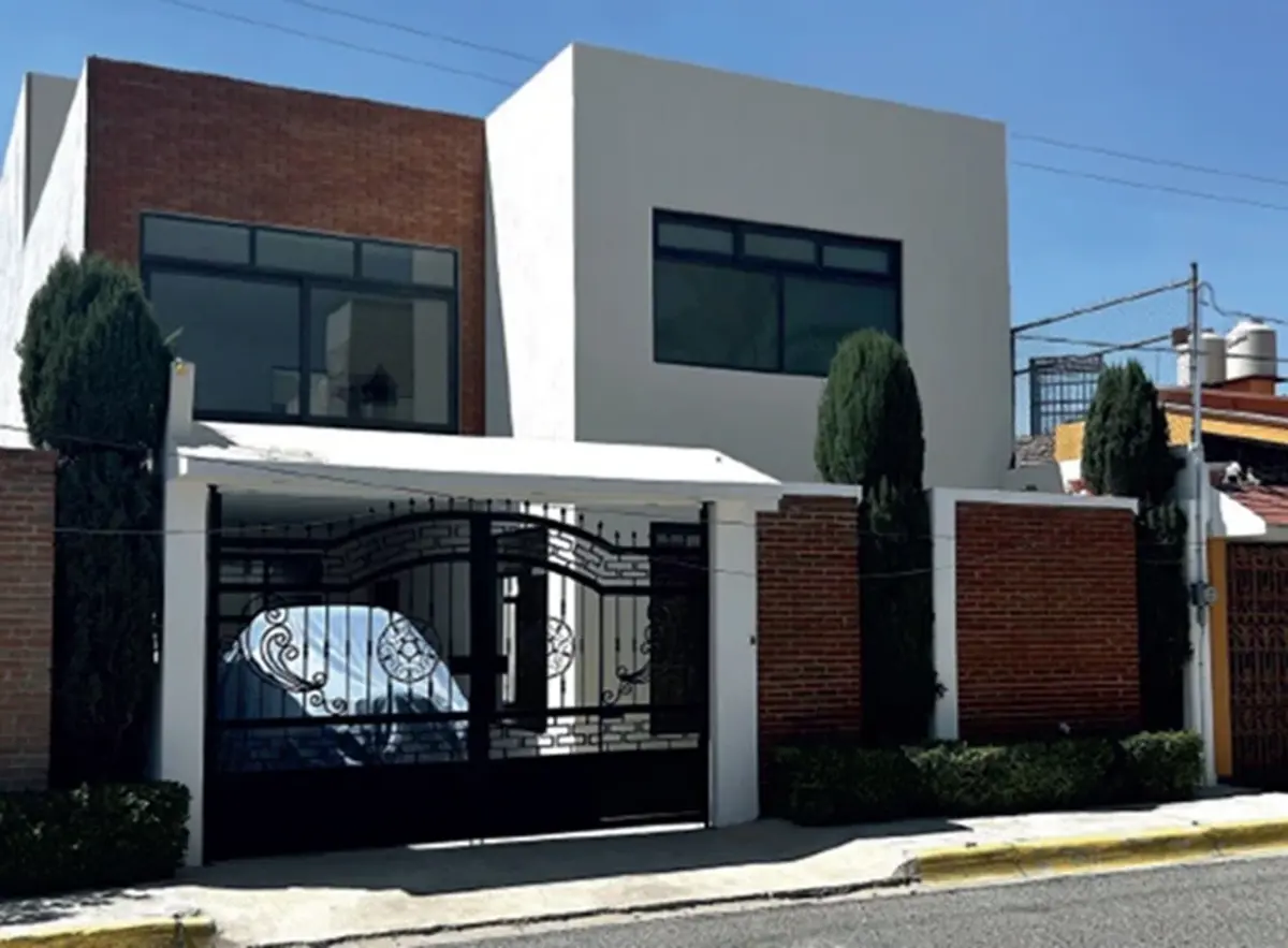 Casa en venta en Valle de San Javier, Pachuca de Soto — foto 1 de 16