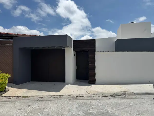Casa en renta, excelente ubicación! Ideal para Adultos Mayores Casa en renta, excelente ubicación! Ideal para Adultos Mayores