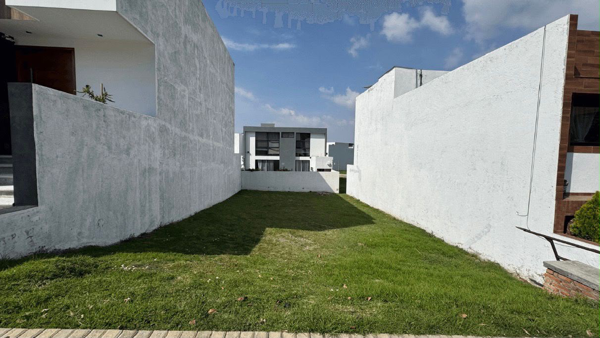 Terreno en venta en Lomas de Angelópolis, Ocoyucan — foto 3 de 8