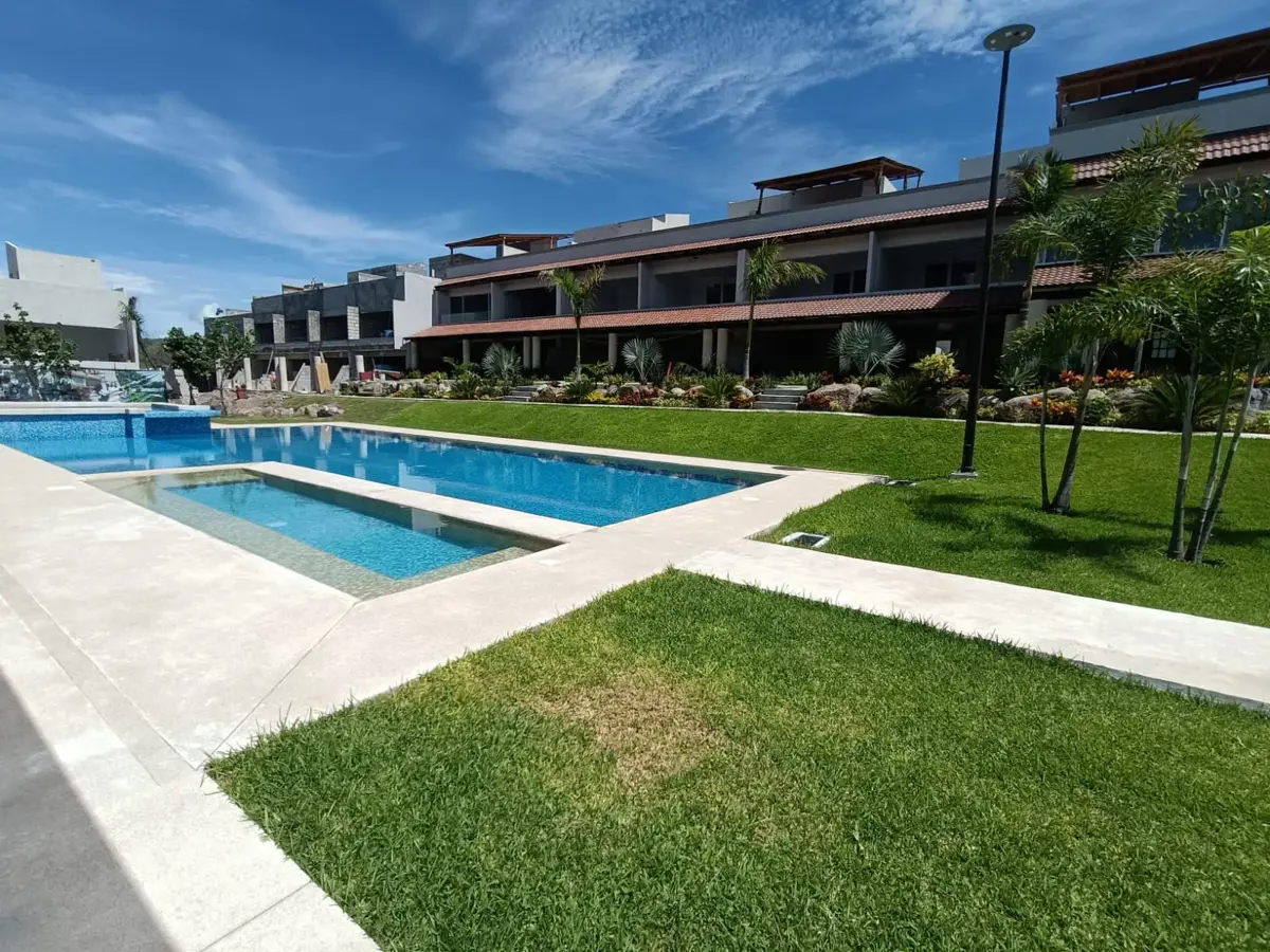 Casa en venta en Atlacholoaya, Xochitepec — foto 1 de 23