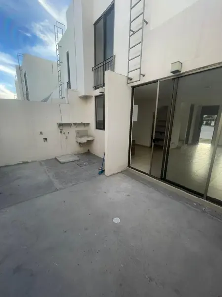 Casa en venta en Puerta de Piedra, Corregidora — foto 3 de 16