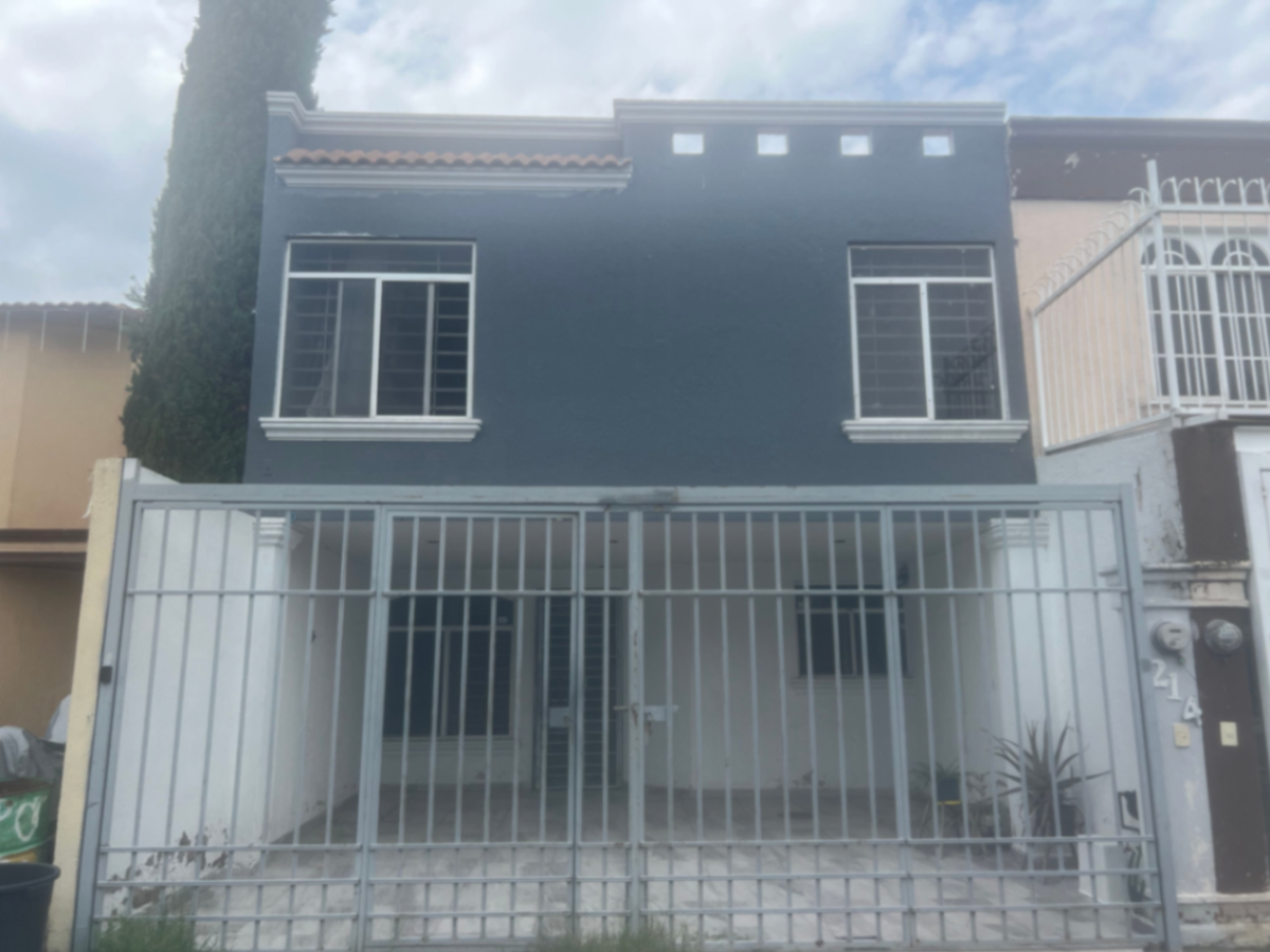 Casa en venta en Villa Fontana, San Pedro Tlaquepaque — foto 1 de 48
