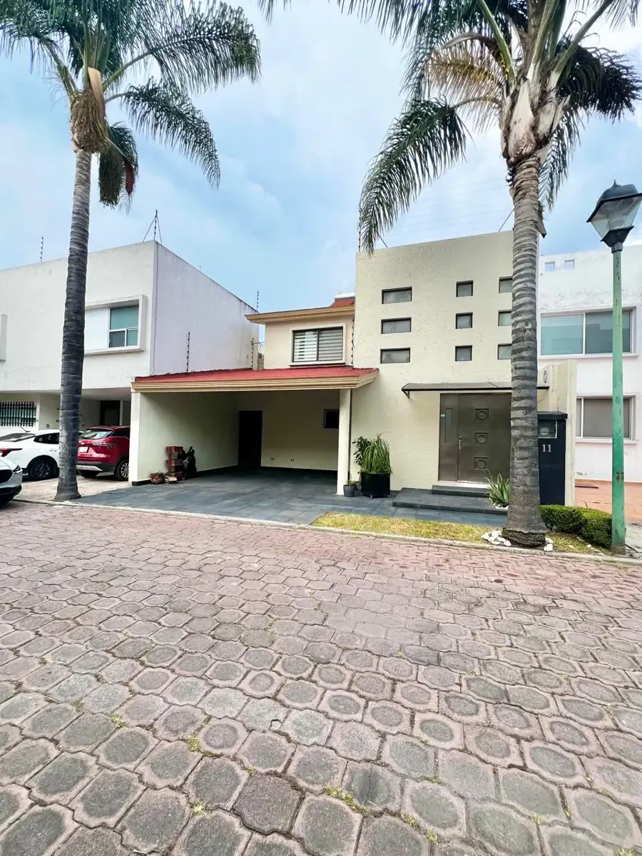 Casa en venta en Atzala, San Andrés Cholula — foto 1 de 21