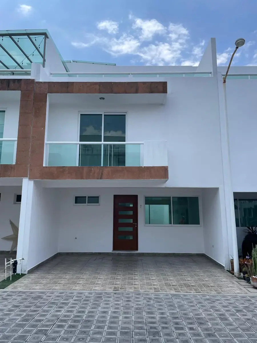 Casa en venta en Camino Real a Cholula, San Andrés Cholula — foto 1 de 17