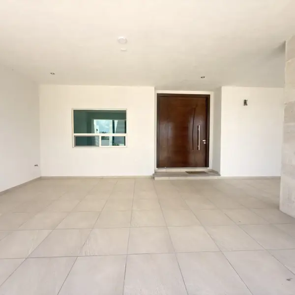Casa en venta en Rincón de Alcántara, Saltillo — foto 2 de 17