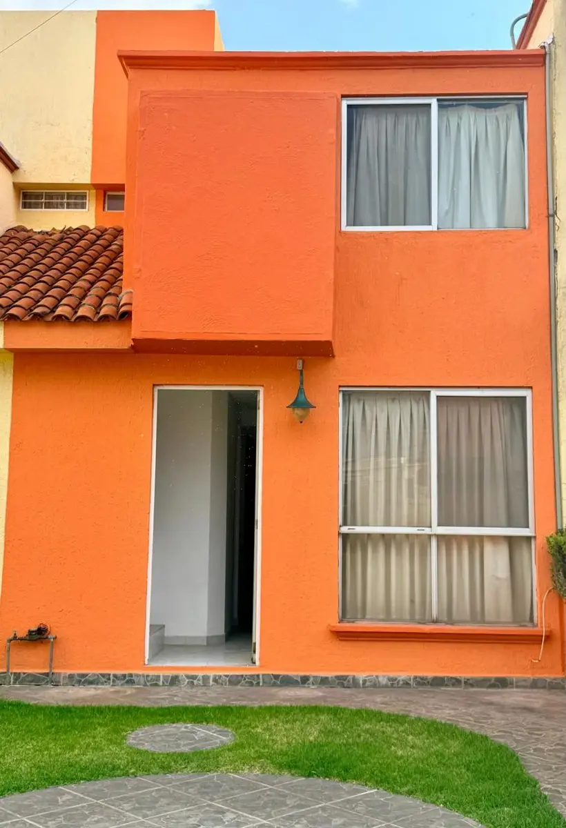 Casa en venta en Lomas de Tzompantle, Cuernavaca — foto 1 de 12