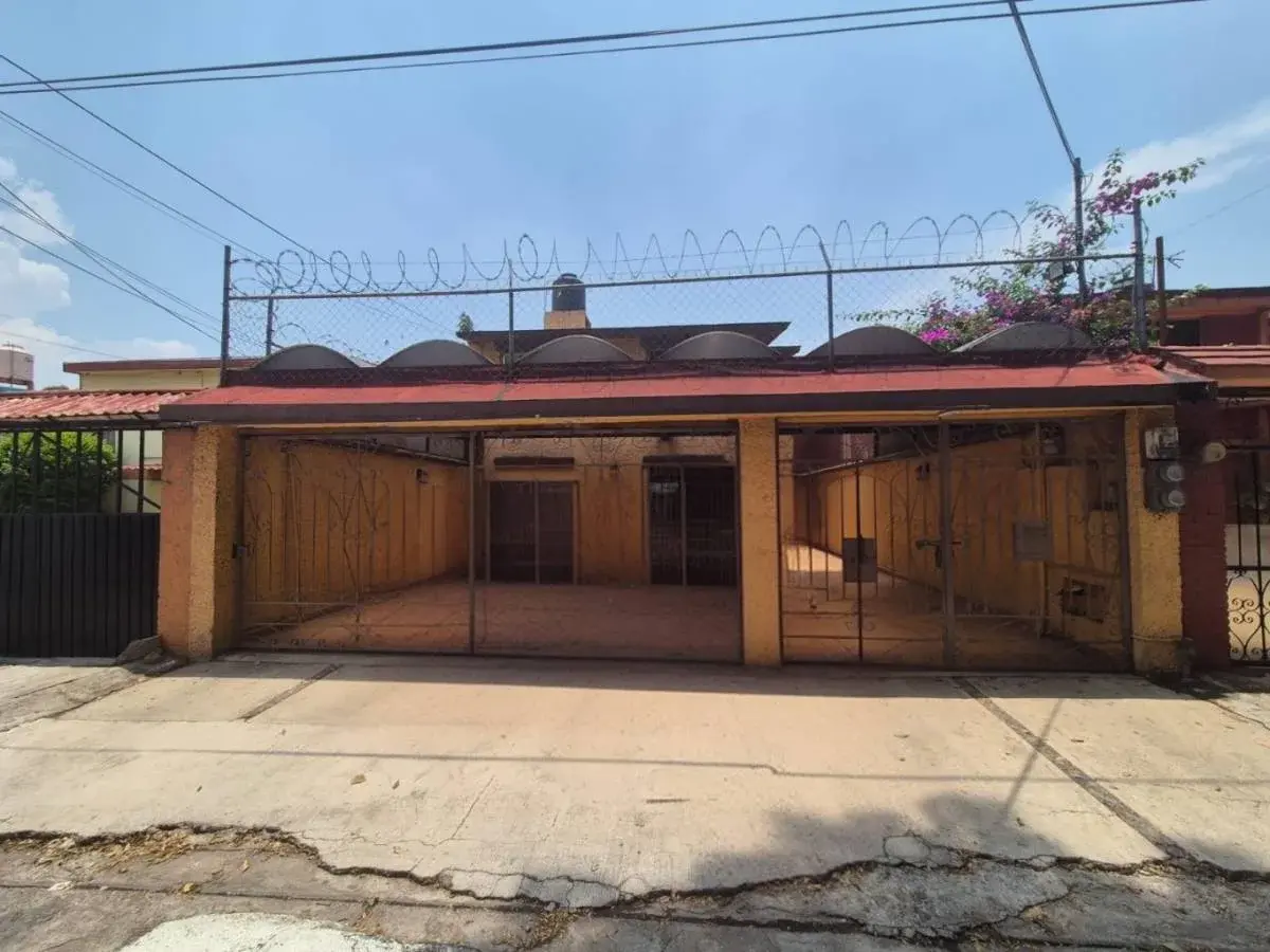 Casa en renta en Los Pirules, Tlalnepantla de Baz — foto 1 de 23