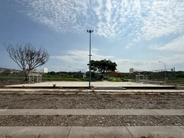 Terreno en venta en Comala, Comala — foto 2 de 9