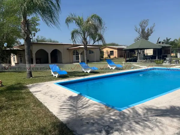 Casa en venta en Hacienda las Trancas, Cadereyta Jiménez — foto 2 de 12