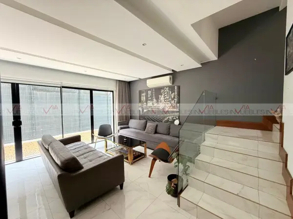 Casa en venta en Porto Cumbres, García — foto 2 de 20