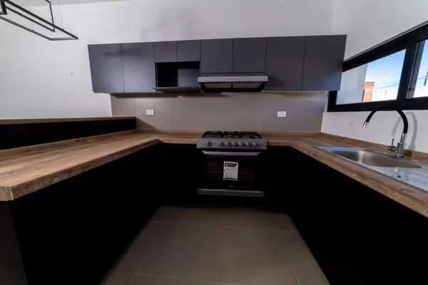 Casa en venta en Pachuquilla, Mineral de la Reforma — foto 3 de 29