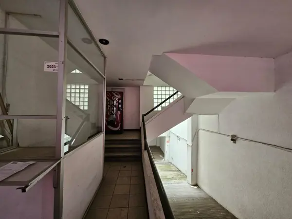 Edificio en Renta sobre 25 Poniente, Col. Los Volcanes Ideal para Oficinas, Negocio o Escuela