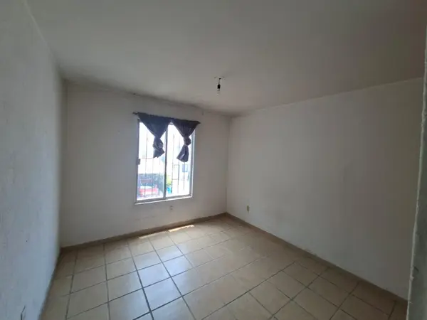 Casa en renta en Jardines de Miraflores, San Pedro Tlaquepaque — foto 2 de 13