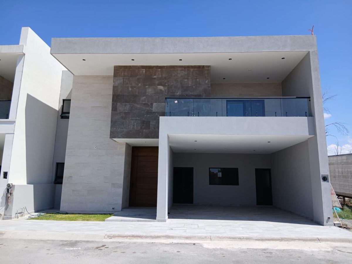 Casa en venta en Las Trojes, Torreón — foto 1 de 18