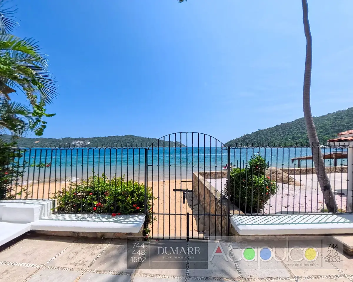 Casa en venta en Pichilingue, Acapulco de Juárez — foto 1 de 50