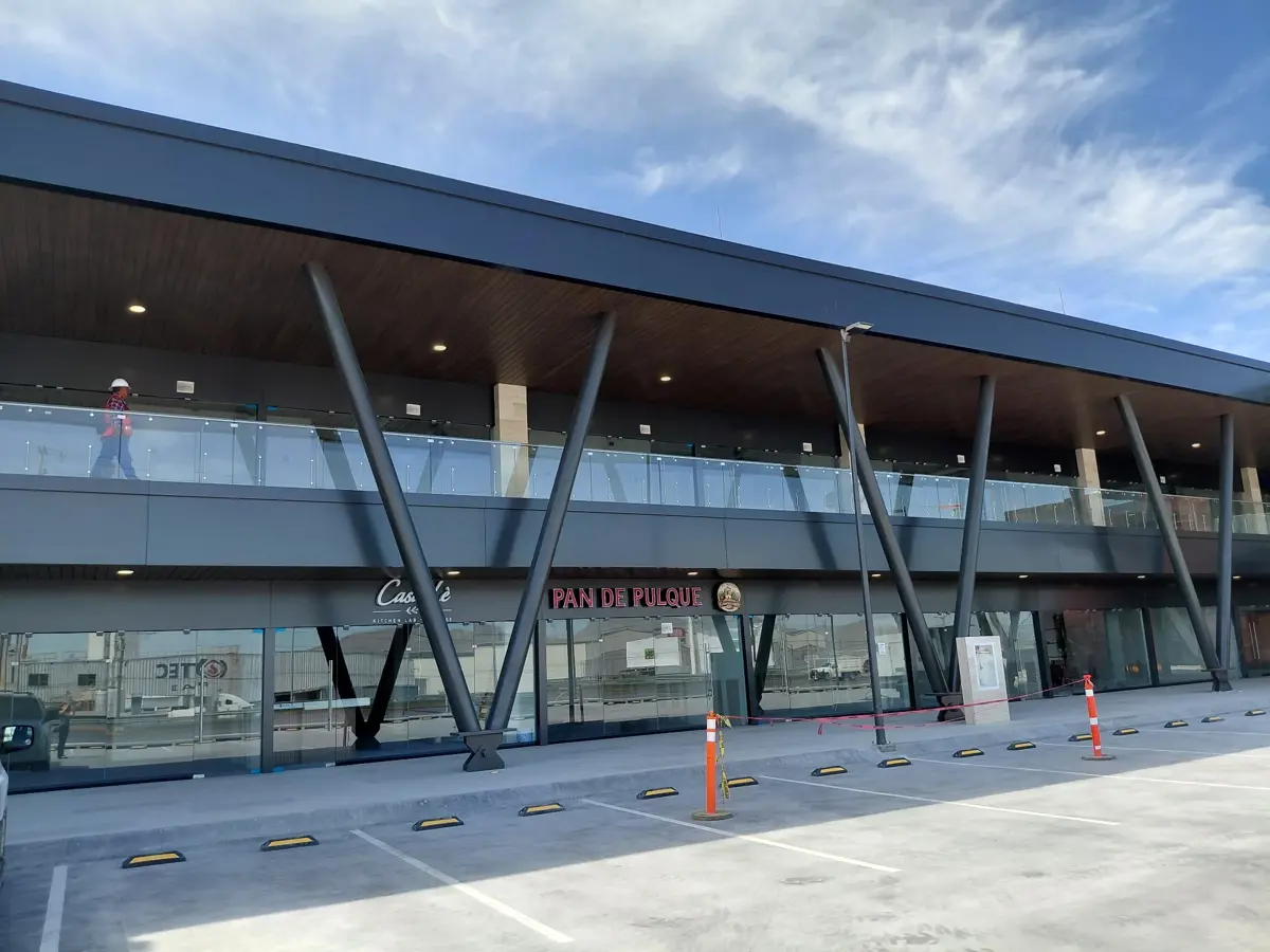Local en renta en Aeropuerto Ramos Arizpe (Plan de Guadalupe), Ramos Arizpe — foto 1 de 10